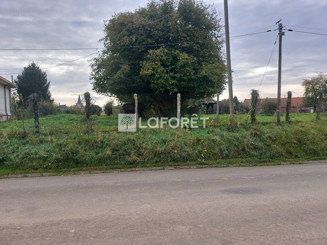 Terrain à VILLERS-L&#039;HOPITAL