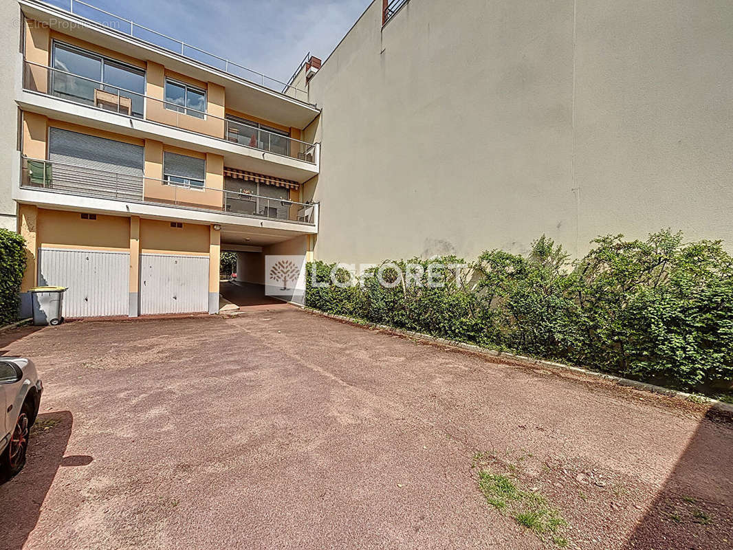 Appartement à CROISSY-SUR-SEINE