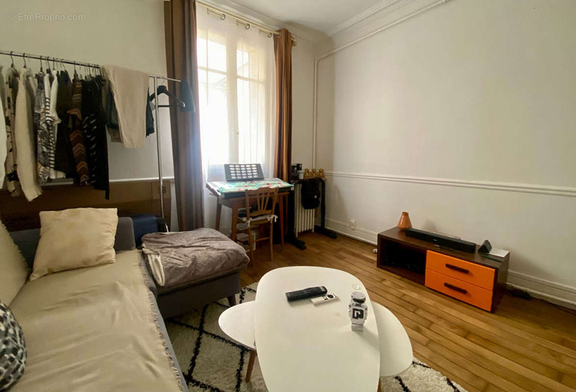 Appartement à PARIS-12E