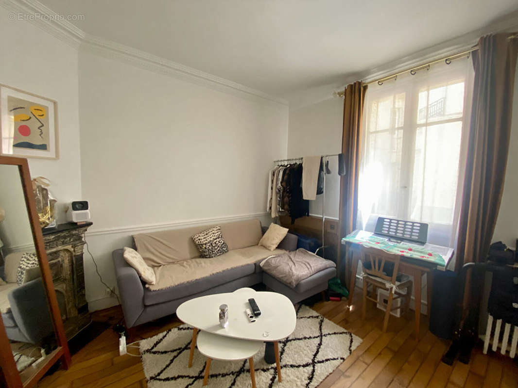 Appartement à PARIS-12E