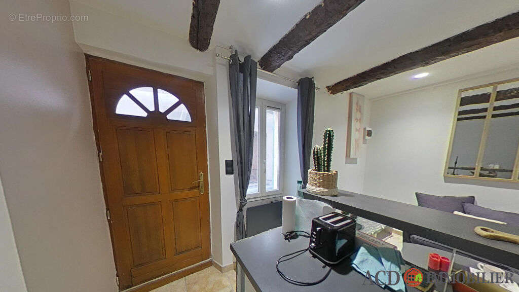 Appartement à VELAUX