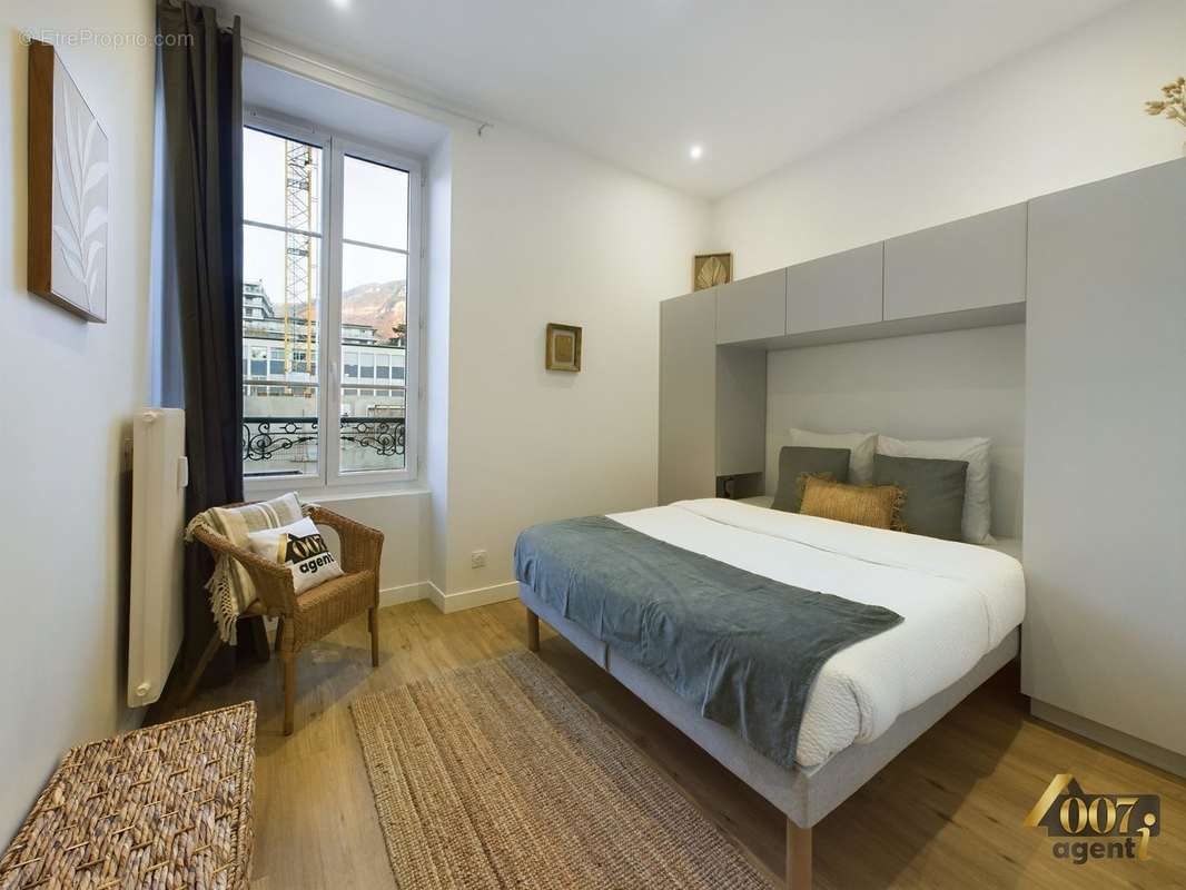 Appartement à AIX-LES-BAINS