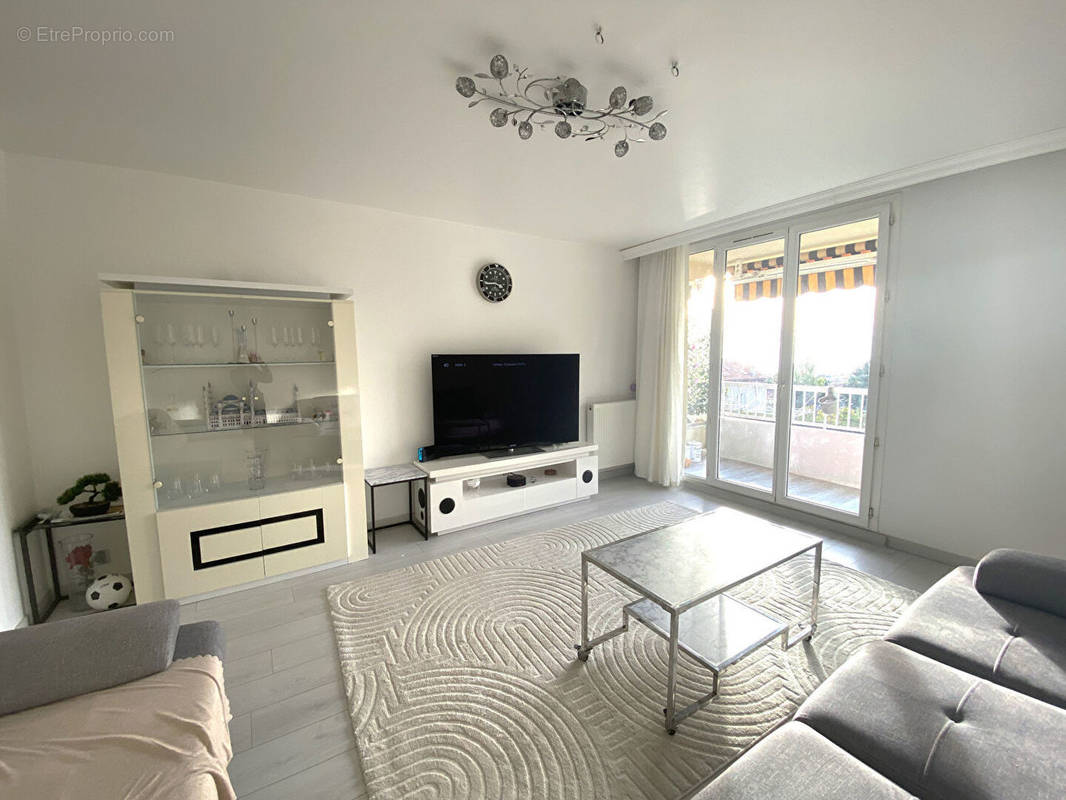 Appartement à MARSEILLE-15E