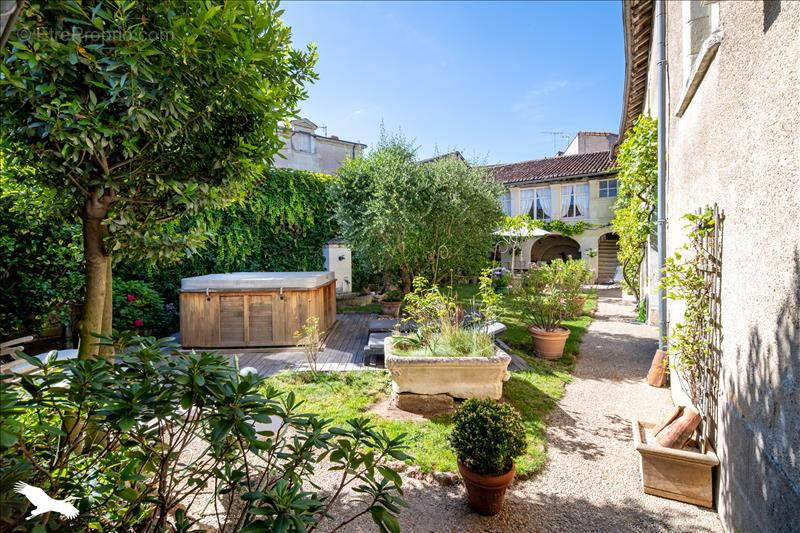 Maison à LOUDUN