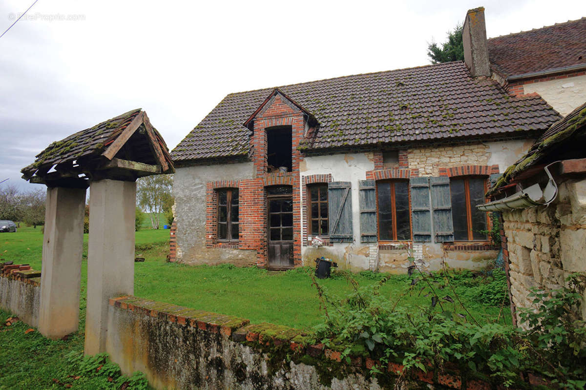 Maison à SAINT-MAURICE-THIZOUAILLE