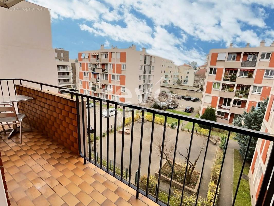 Appartement à VILLEURBANNE