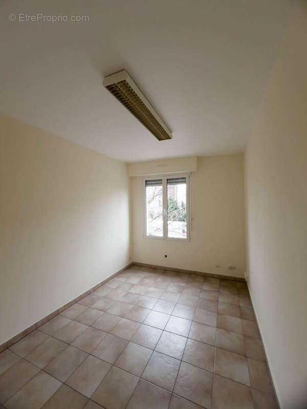 Appartement à LA COURNEUVE