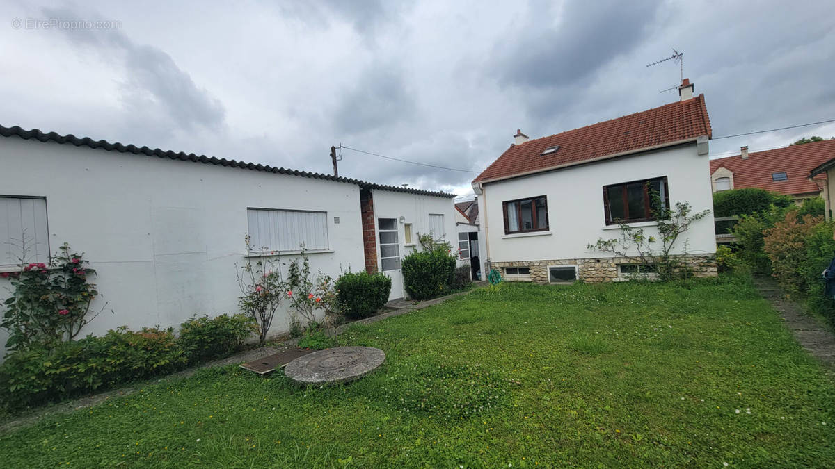 Maison à LAGNY-SUR-MARNE