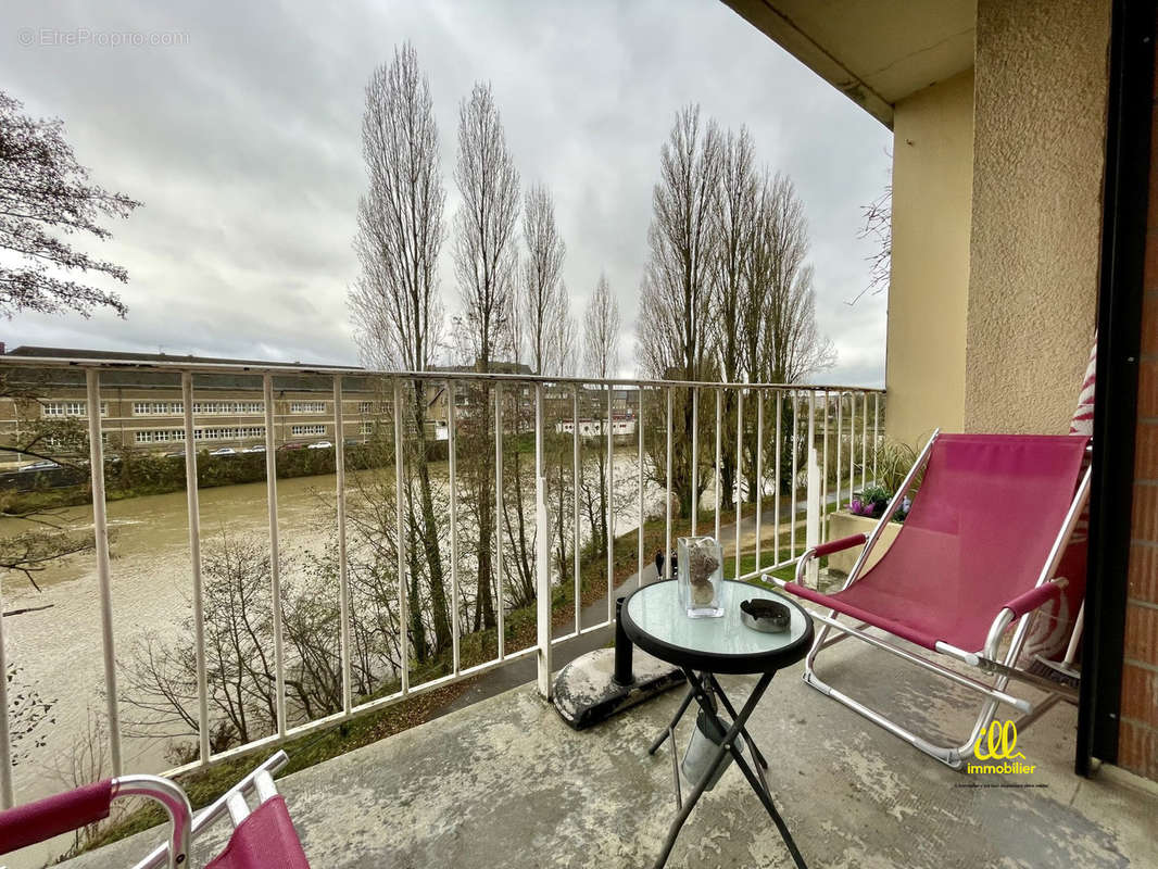 Appartement à CHARLEVILLE-MEZIERES