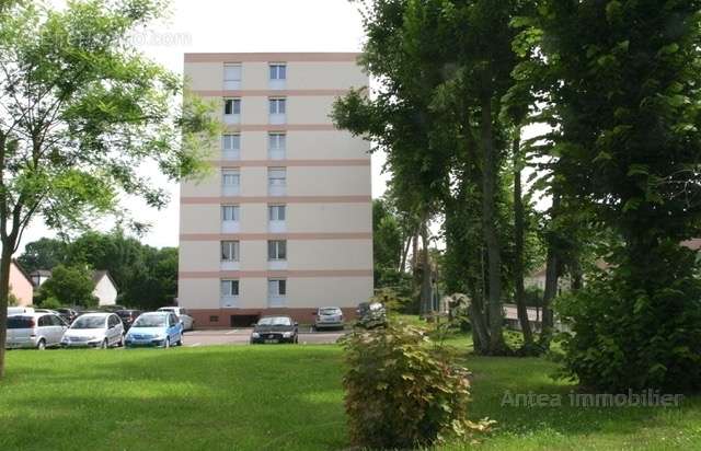 Appartement à LA CHAPELLE-SAINT-LUC