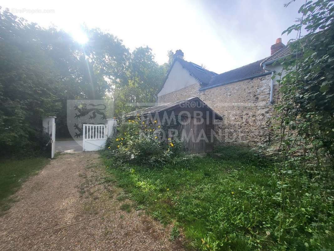 Maison à BONNIERES-SUR-SEINE