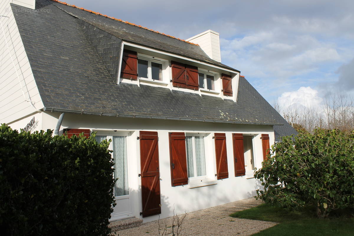 Maison à TREFFIAGAT