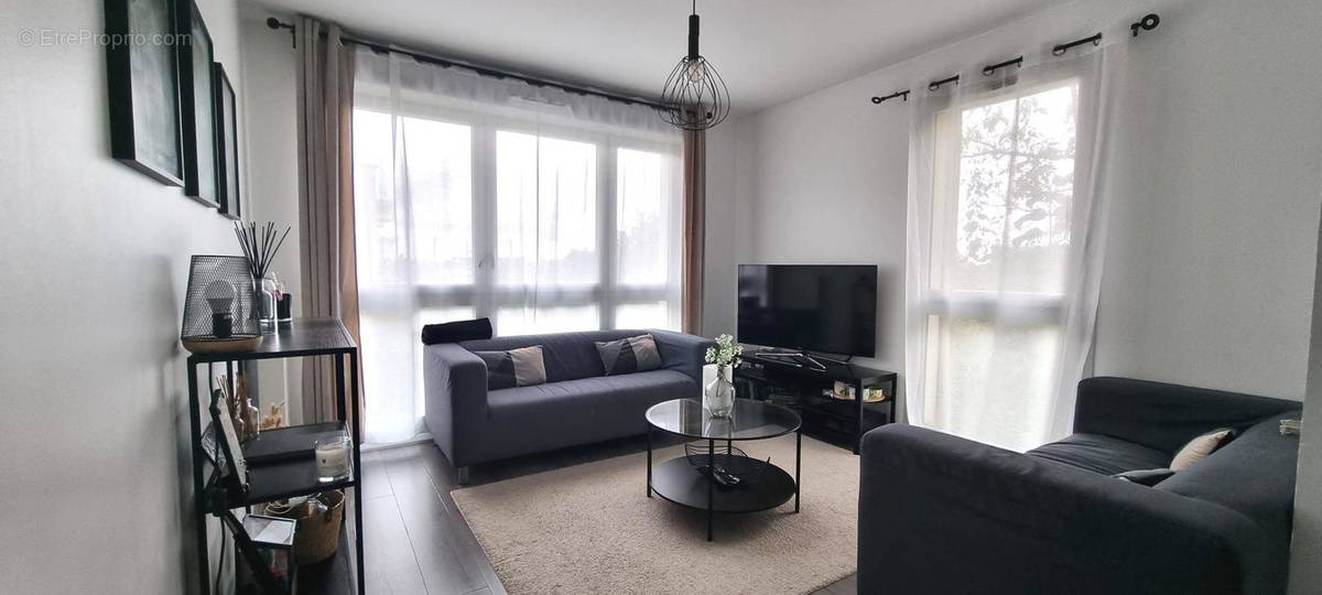 Appartement à EPINAY-SUR-SEINE