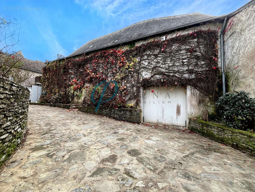 Maison à SUCE-SUR-ERDRE