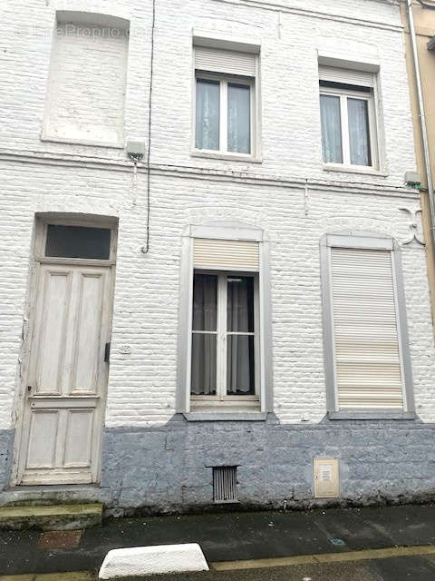 Maison à SAINT-AMAND-LES-EAUX