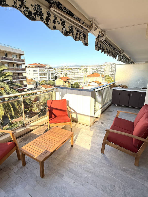 Appartement à CANNES