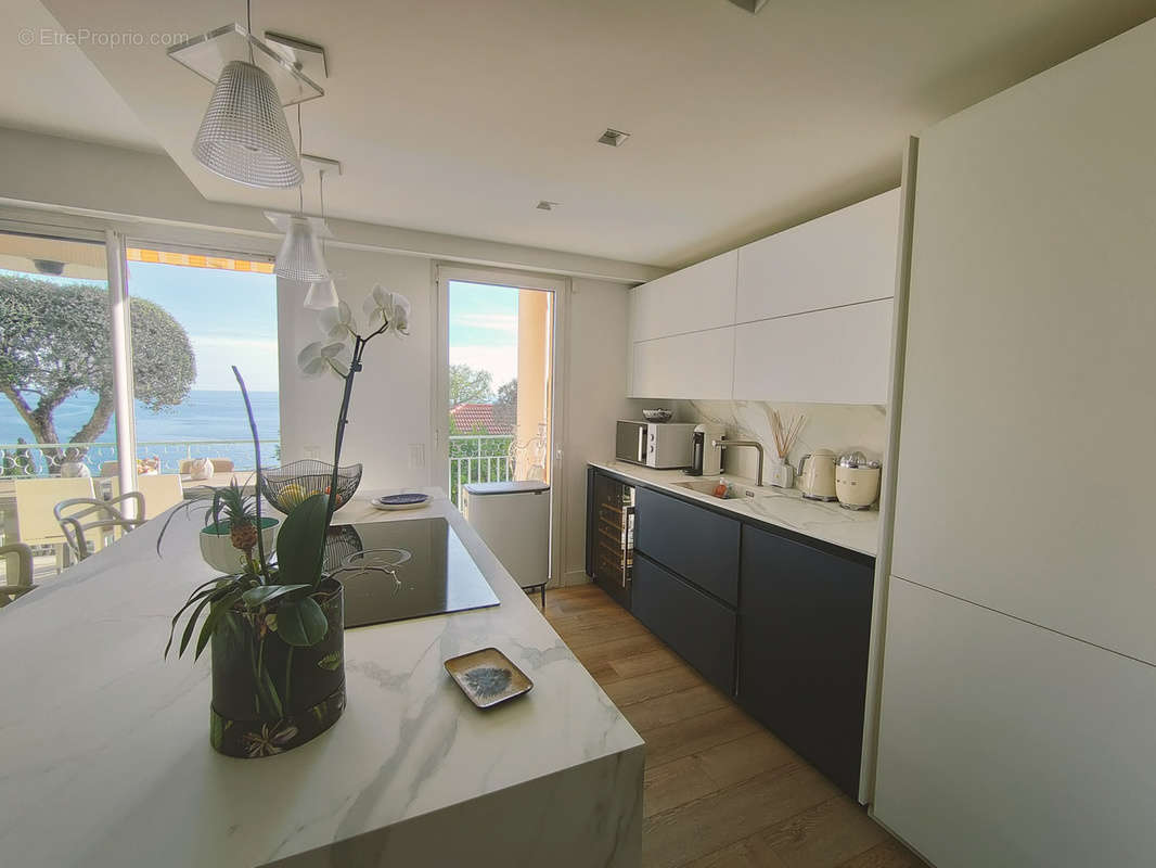 Appartement à ROQUEBRUNE-CAP-MARTIN