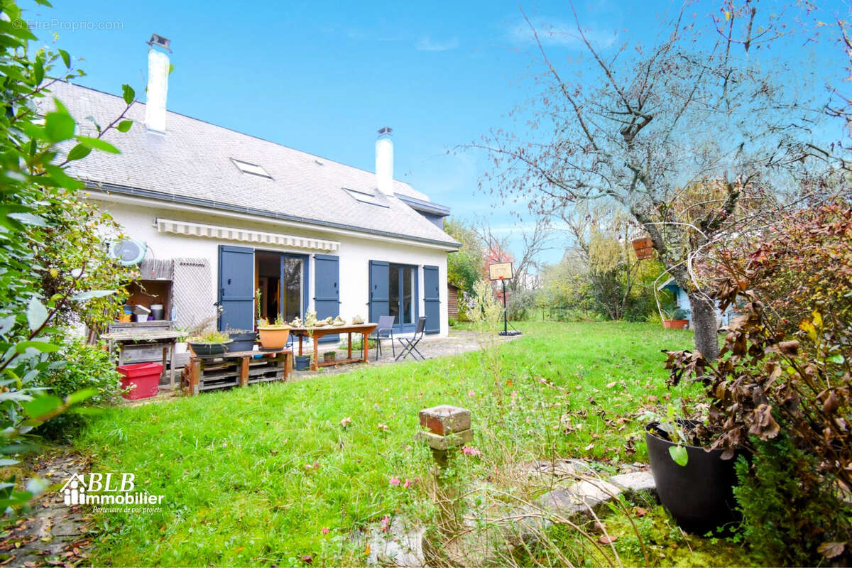 Maison à COIGNIERES