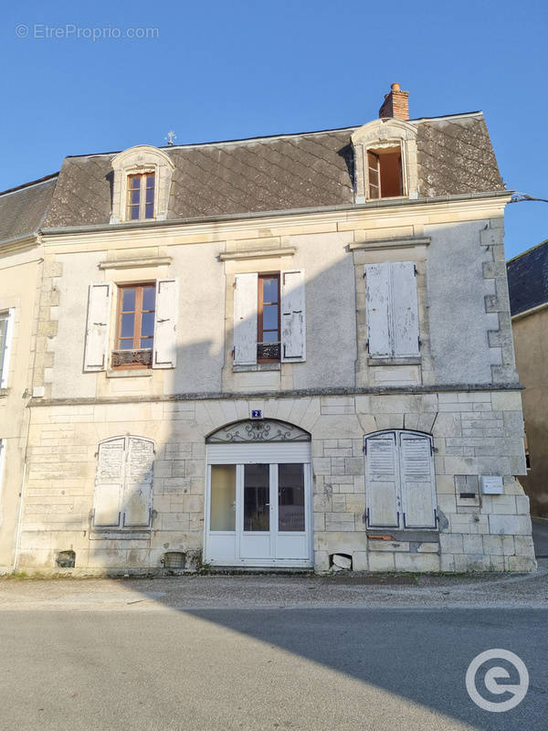 Maison à POUILLY-SUR-LOIRE