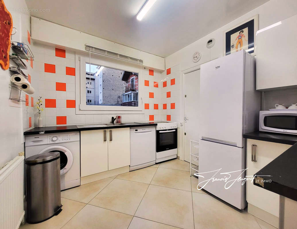 Appartement à AIX-LES-BAINS