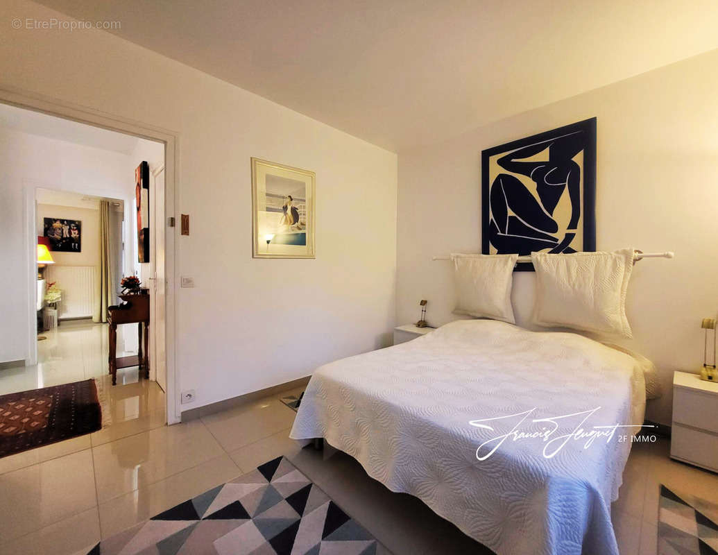 Appartement à AIX-LES-BAINS