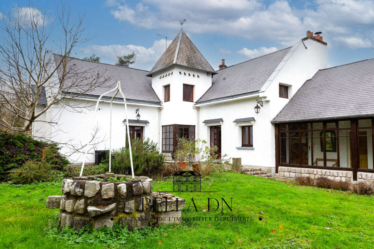 Maison à MORIGNY-CHAMPIGNY