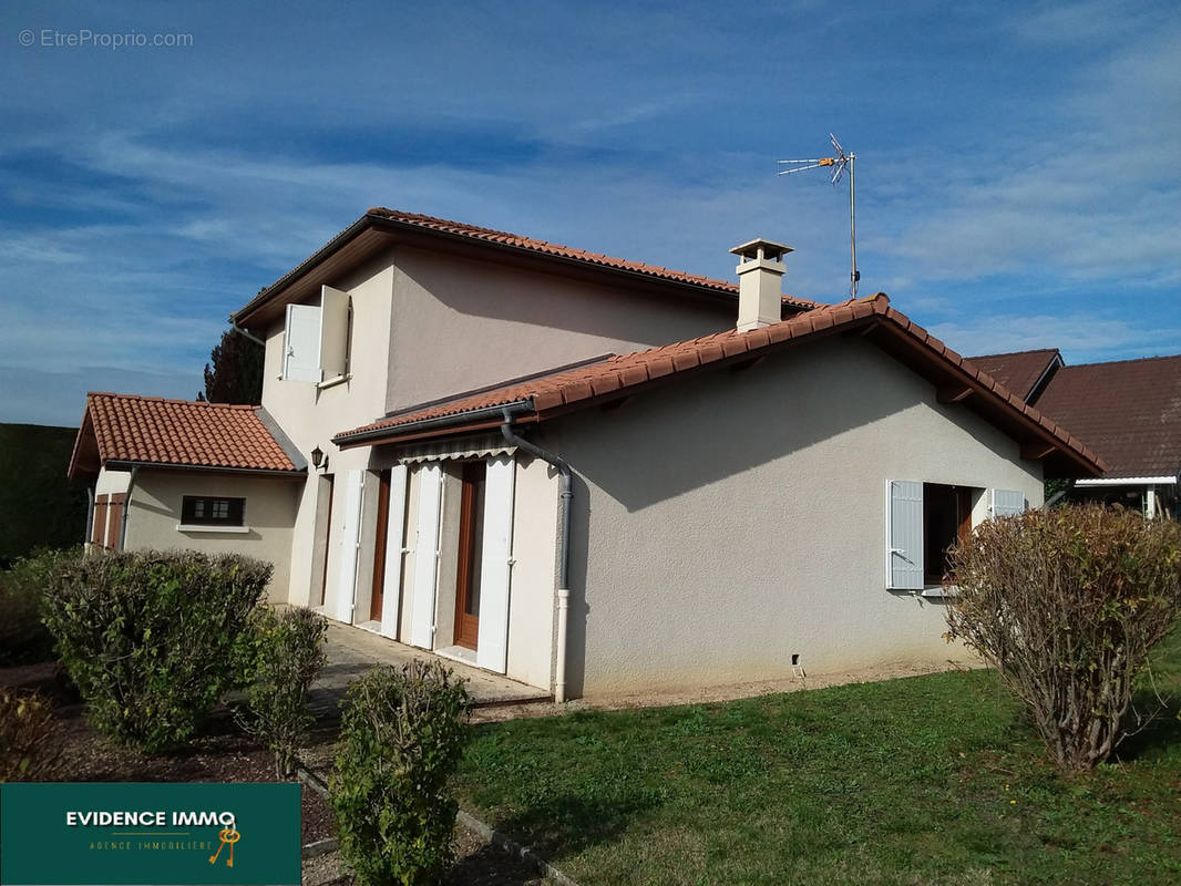 Maison à BOURGOIN-JALLIEU