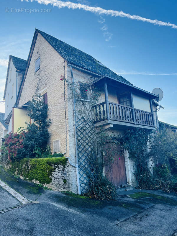 Maison à CASTELNAU-DE-MANDAILLES