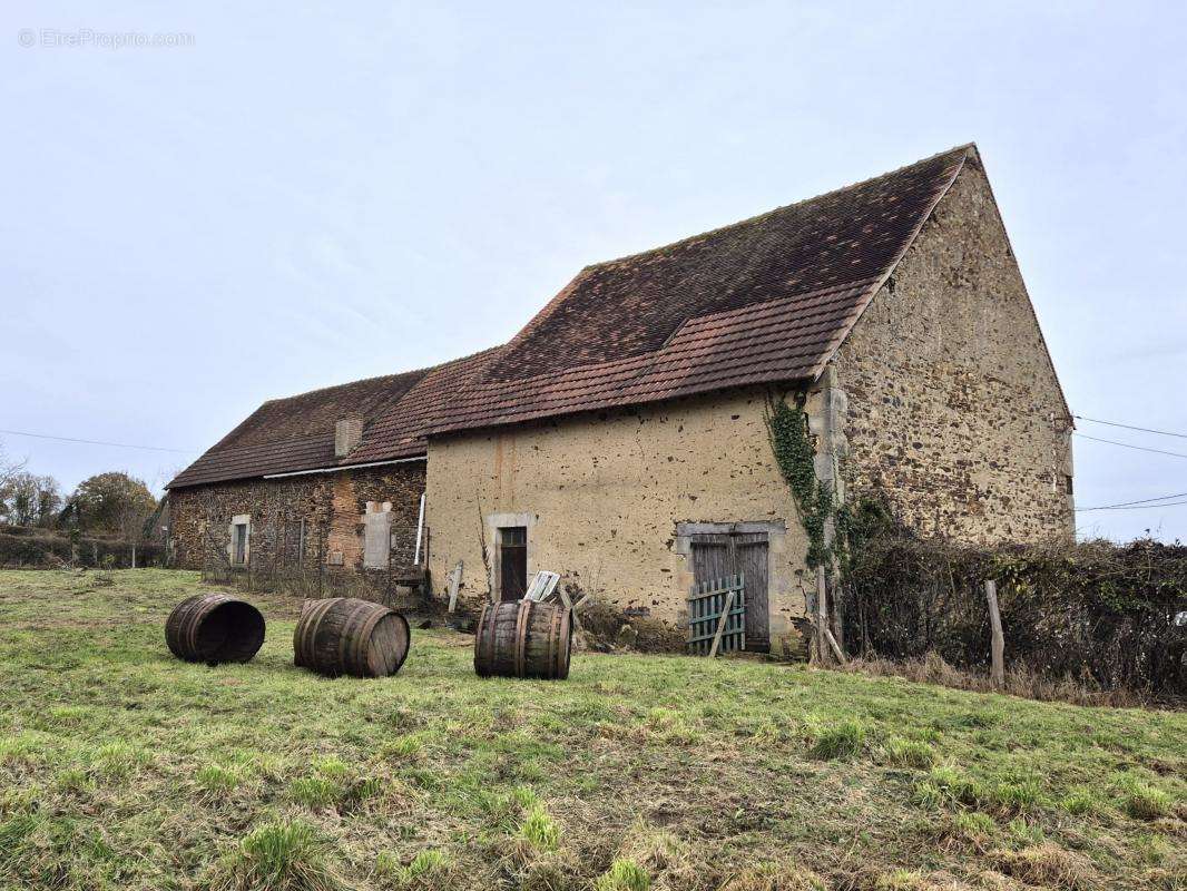 Maison à SAINTE-SEVERE-SUR-INDRE