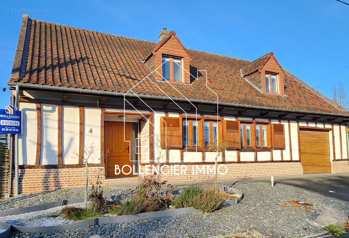 Maison à SAINT-SYLVESTRE-CAPPEL