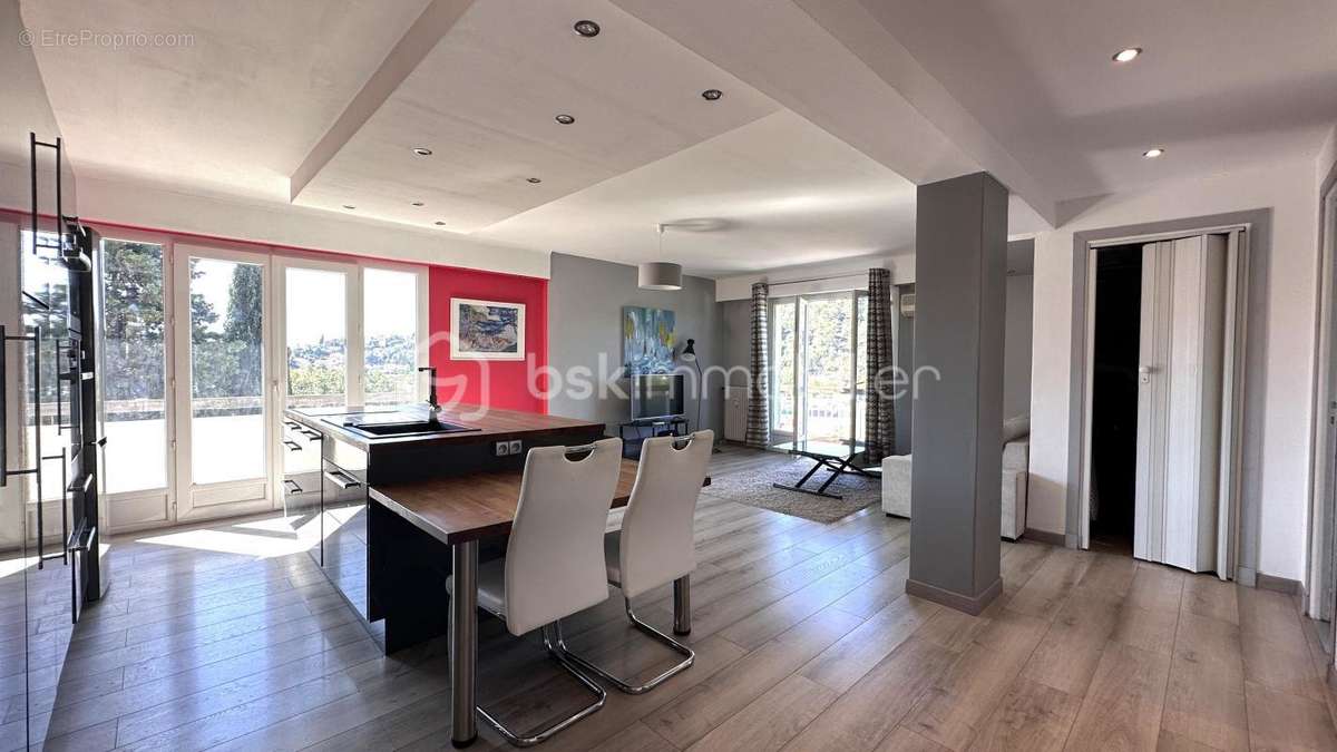 Appartement à CAGNES-SUR-MER