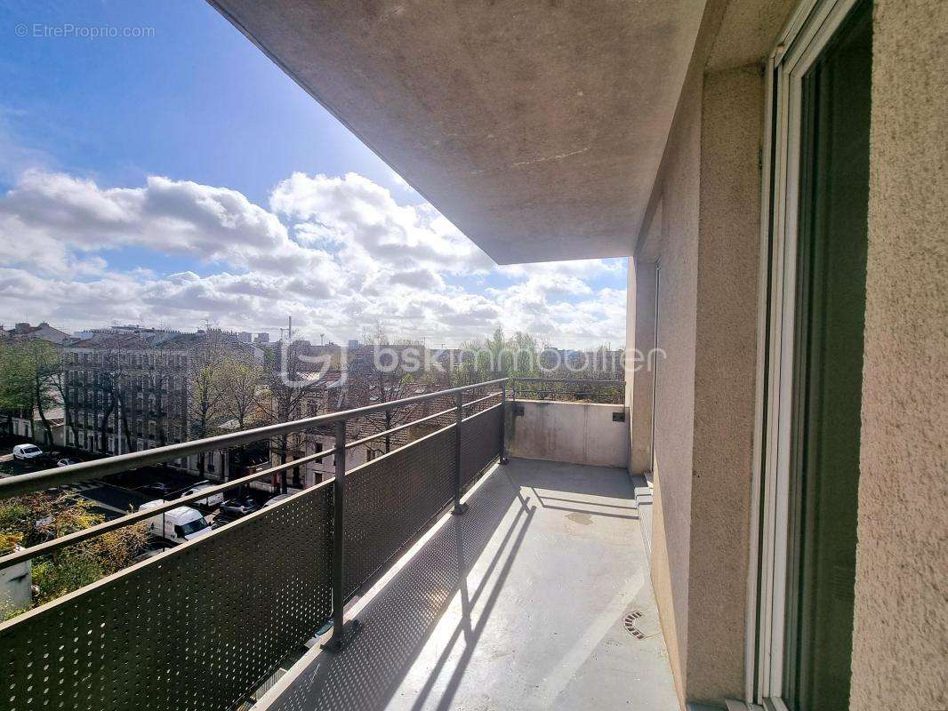 Appartement à IVRY-SUR-SEINE