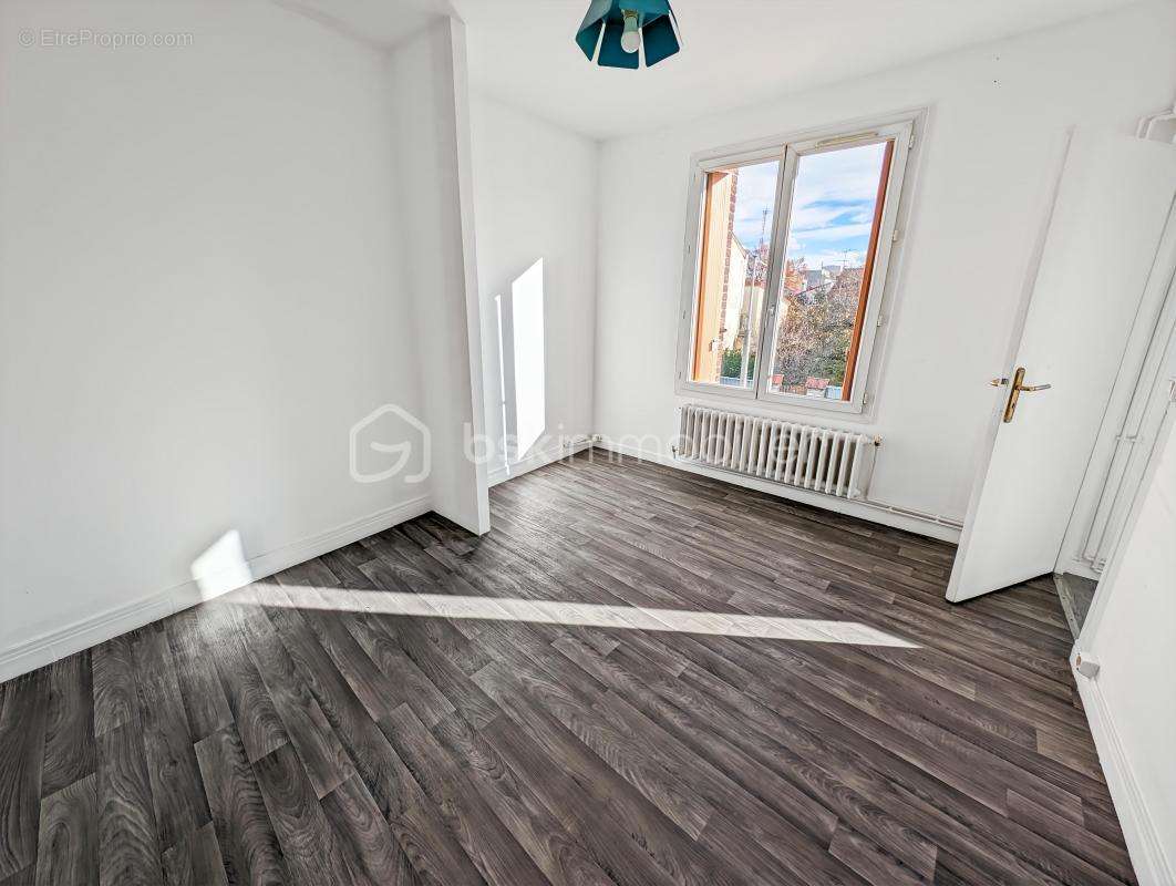 Appartement à ROMAINVILLE