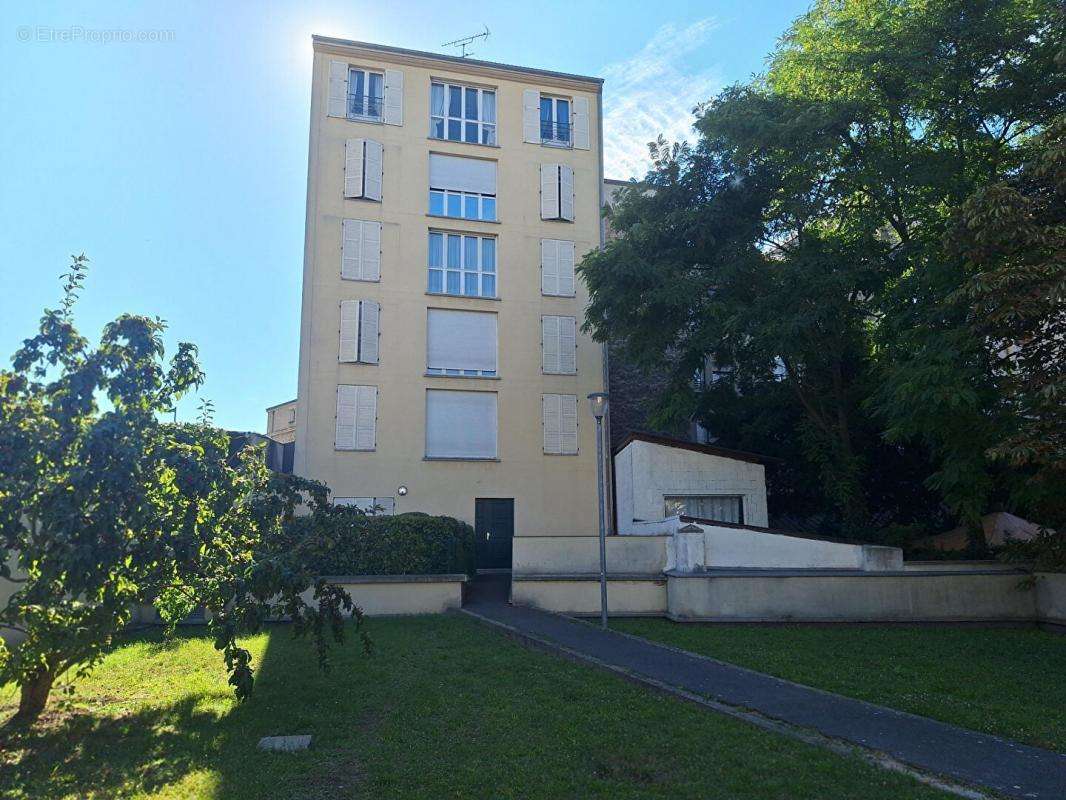 Appartement à SAINT-DENIS