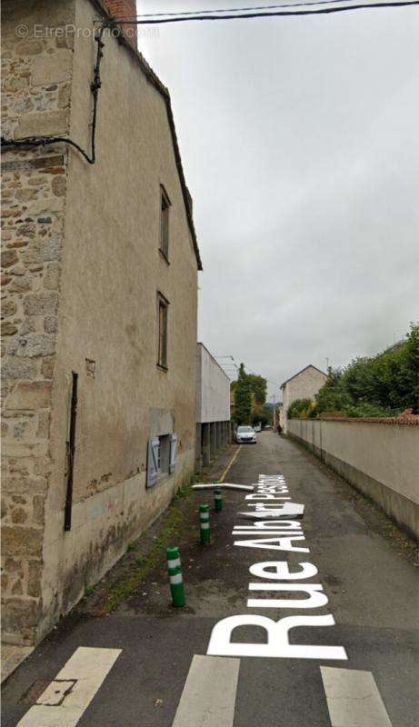 Appartement à SAINT-JUNIEN