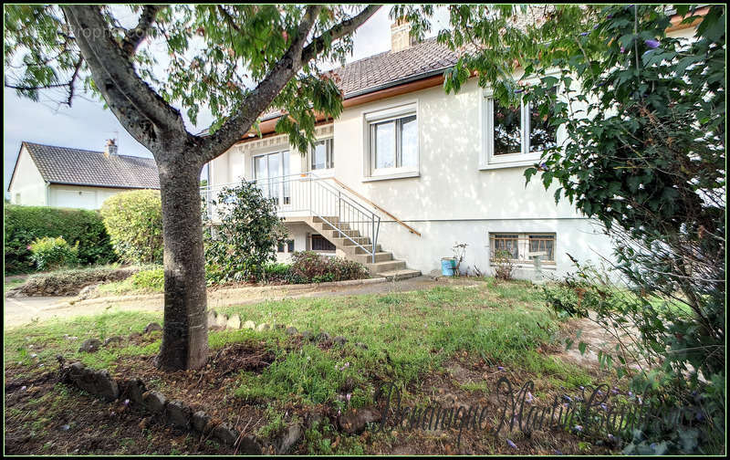 Maison à RUILLE-SUR-LOIR