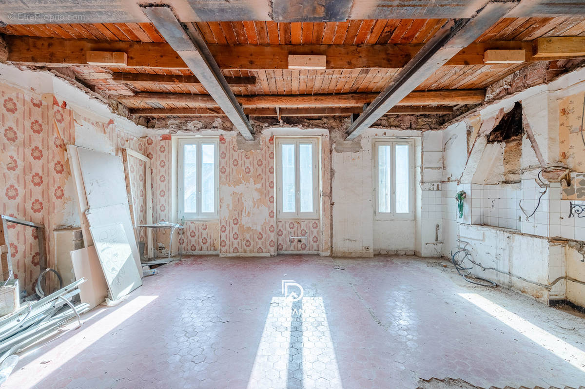 Appartement à MARSEILLE-15E