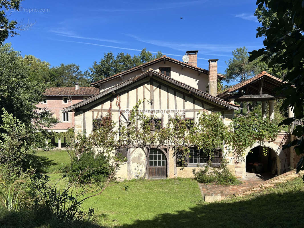 Maison à SAINT-MARTIN-DE-SEIGNANX