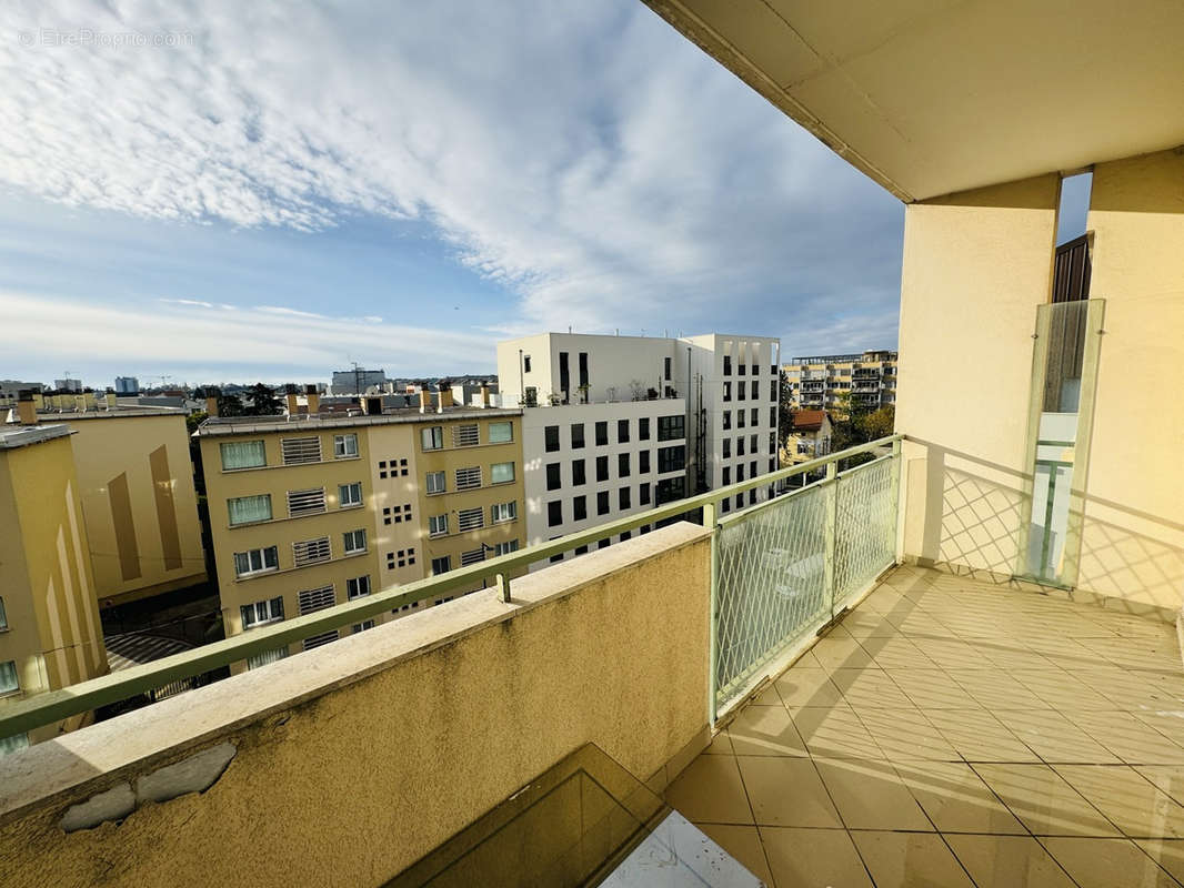 Appartement à VILLEURBANNE