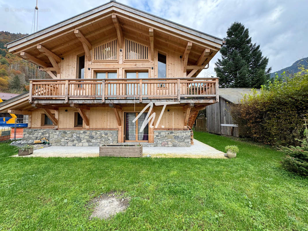 Maison à SAMOENS