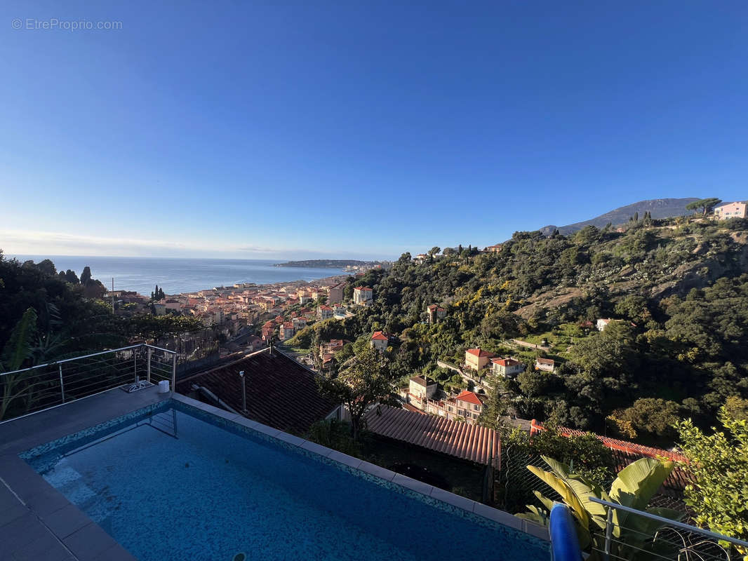 Maison à MENTON