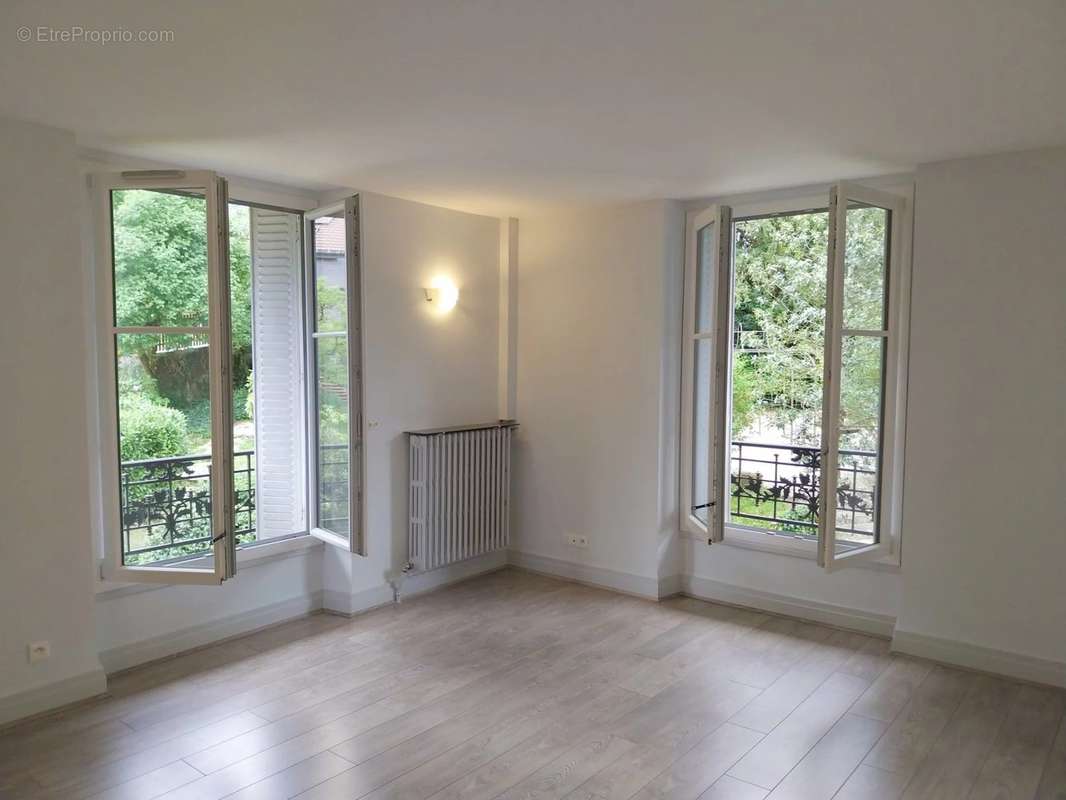 Appartement à AIX-LES-BAINS