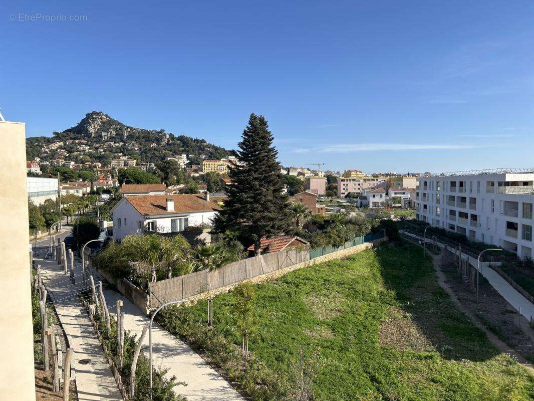 Appartement à HYERES