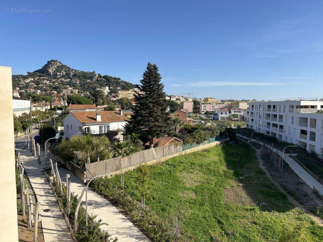 Appartement à HYERES