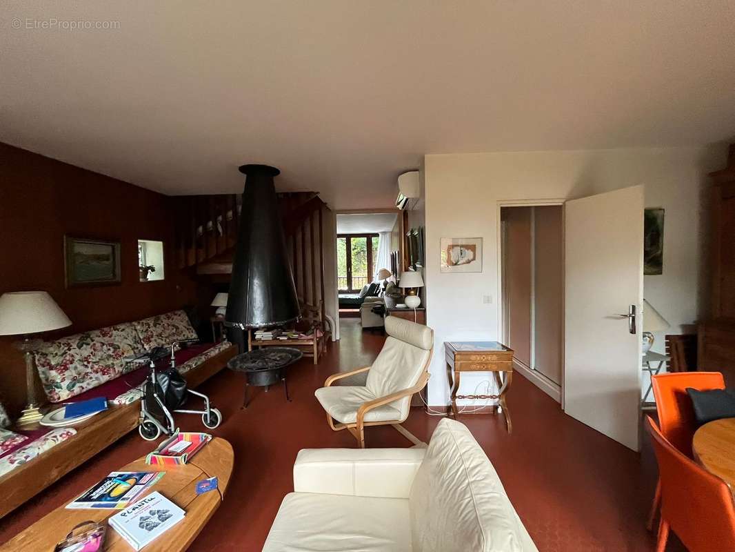 Appartement à RAMONVILLE-SAINT-AGNE