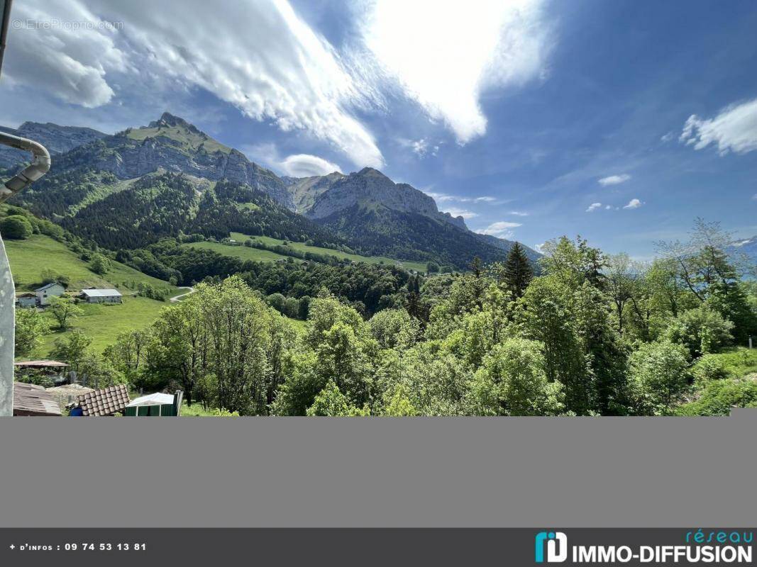 Appartement à TALLOIRES