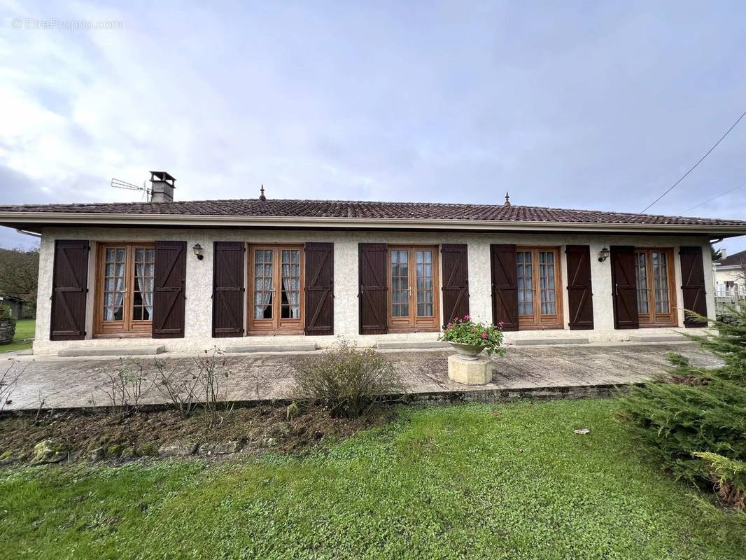 Maison à LISTRAC-MEDOC