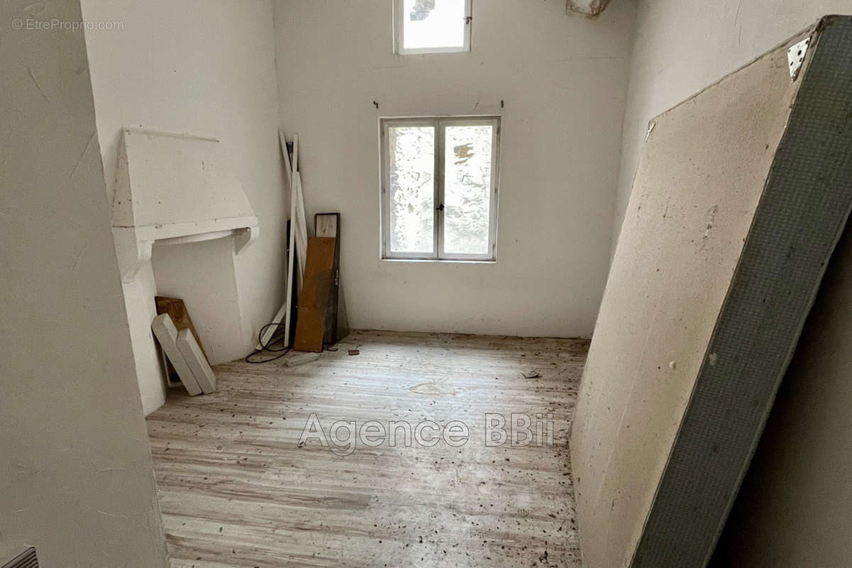 Appartement à BREIL-SUR-ROYA