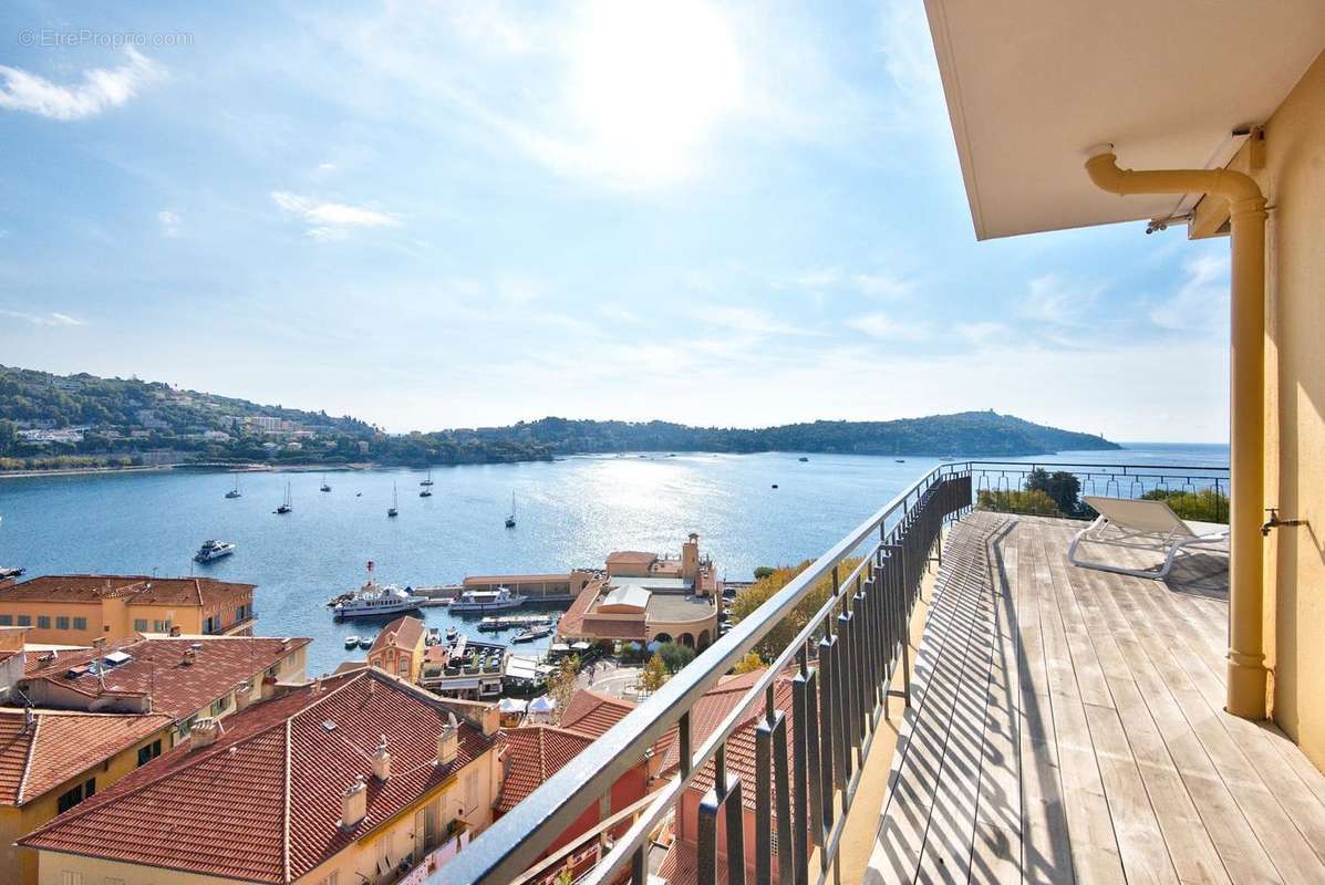 Appartement à VILLEFRANCHE-SUR-MER