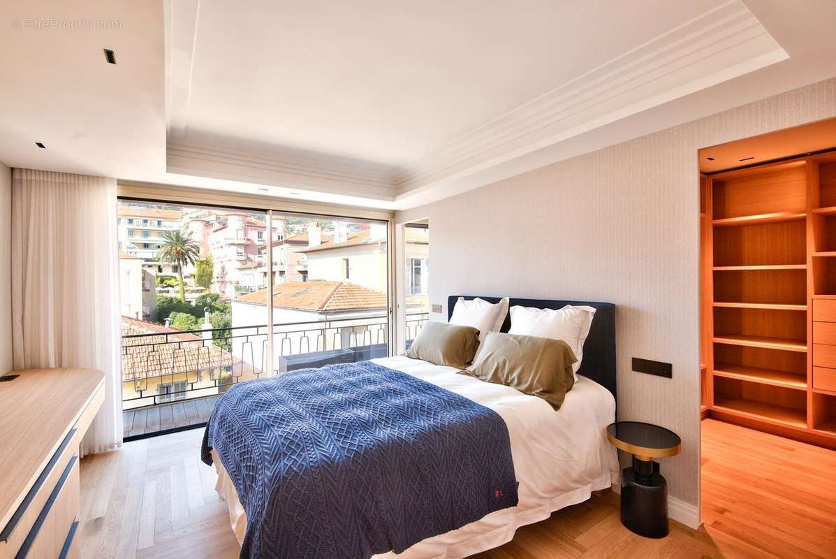 Appartement à VILLEFRANCHE-SUR-MER